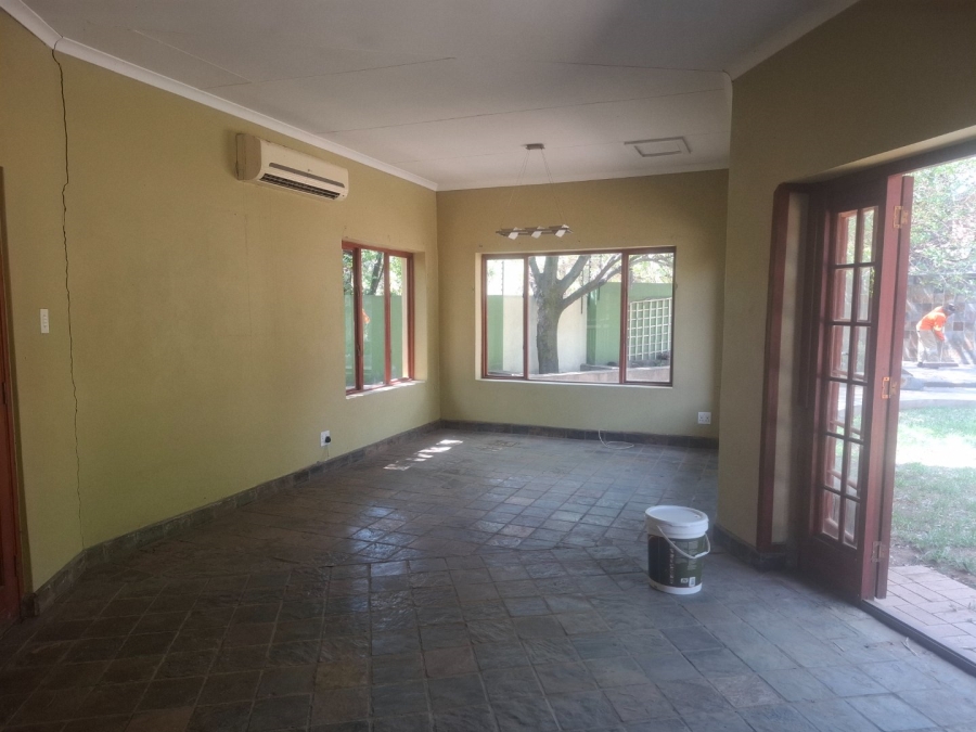 To Let 4 Bedroom Property for Rent in Suidrand Free State